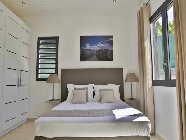 Guadeloupe Home 966136