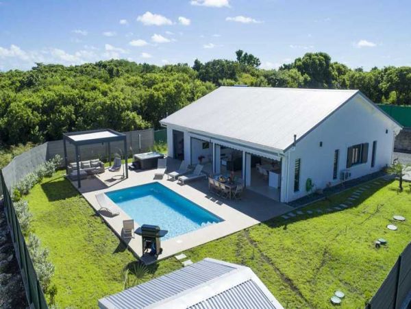 Guadeloupe Home 966136