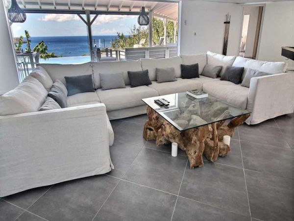 Guadeloupe Home 966137