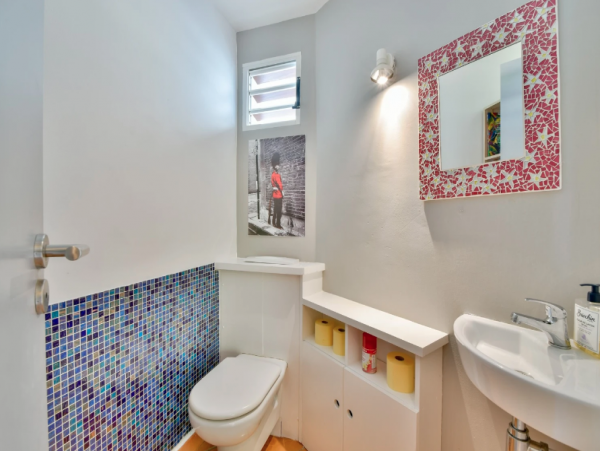 Four Bedroom Vacation Home with Ocean View and a Great Pool in Guadeloupe