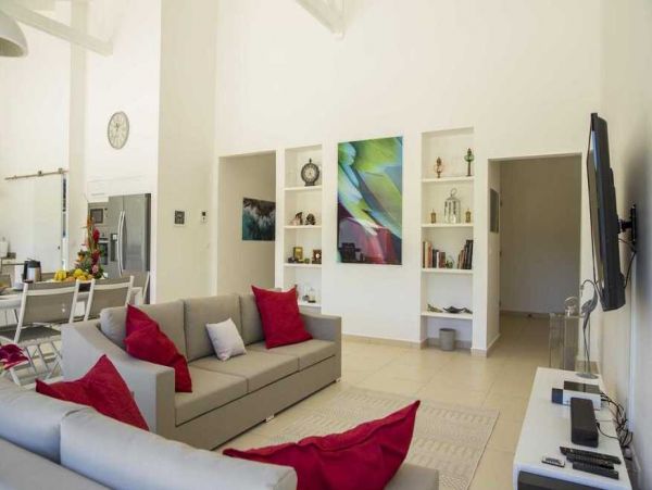 Guadeloupe Home 966139