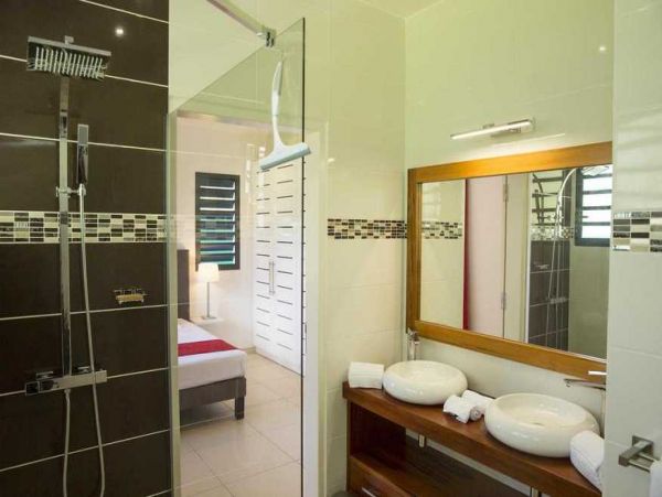 Guadeloupe Home 966139