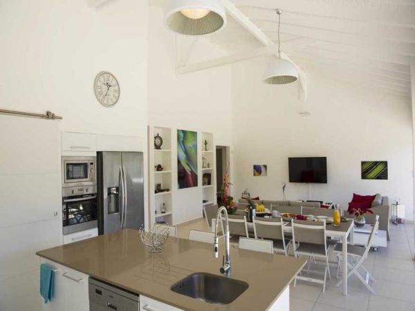 Guadeloupe Home 966139