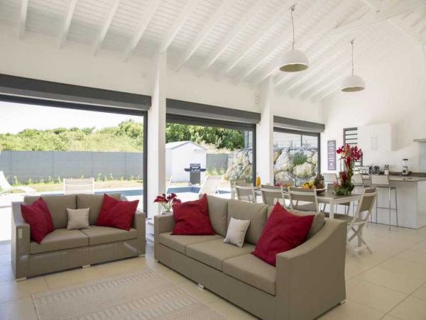 Guadeloupe Home 966139
