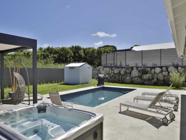 Guadeloupe Home 966139