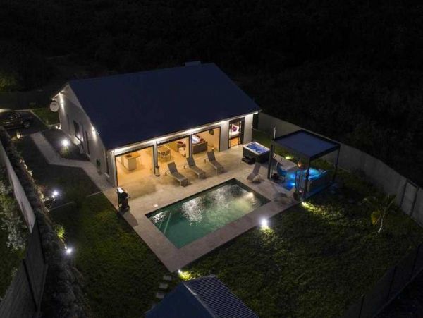 Guadeloupe Home 966139