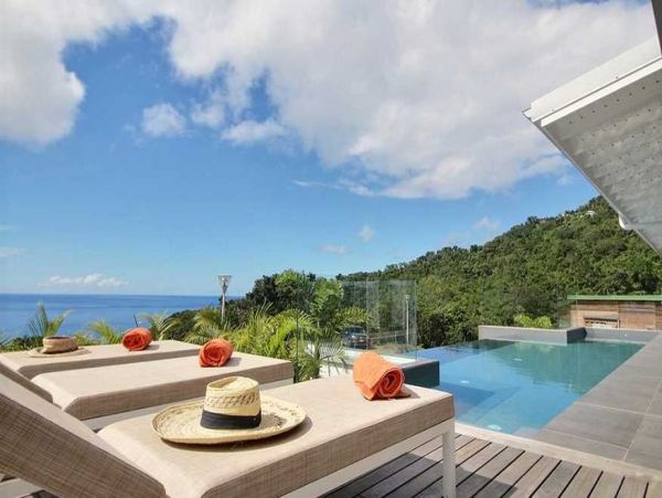 Guadeloupe Home 966140