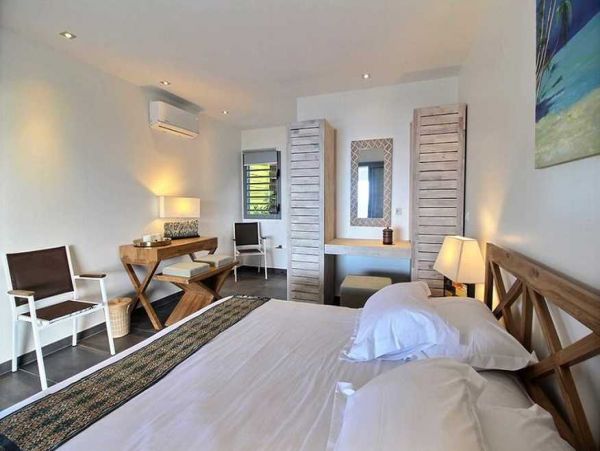 Guadeloupe Home 966140