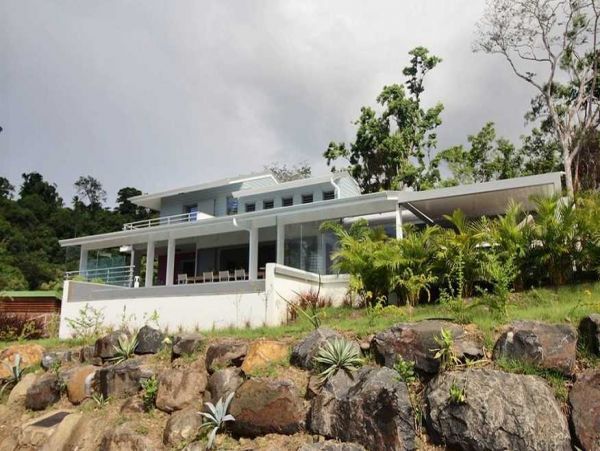 Guadeloupe Home 966140