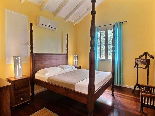 Guadeloupe Home 966142