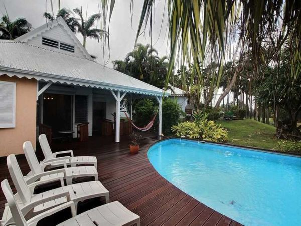 Guadeloupe Home 966142