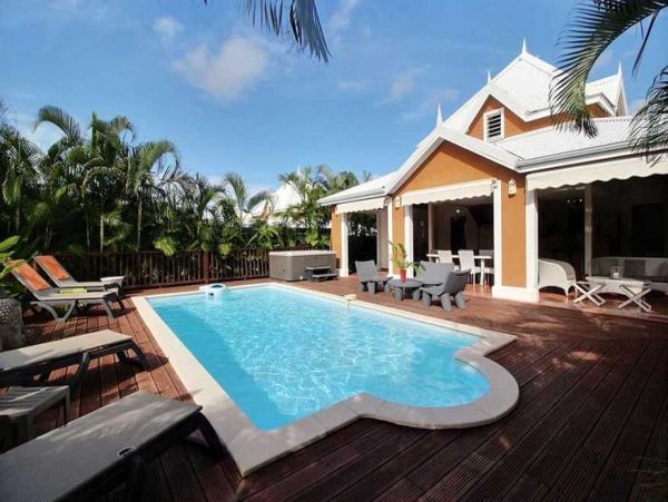 Guadeloupe Home 966143