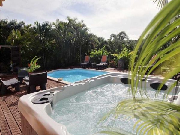 Guadeloupe Home 966143