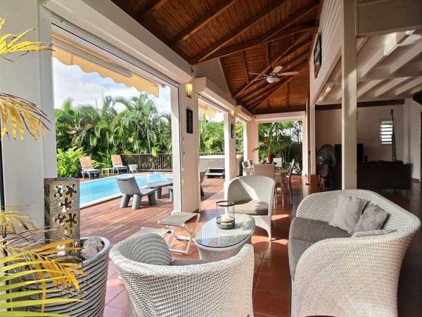 Guadeloupe Home 966143