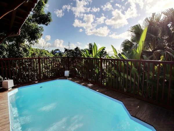 Guadeloupe Home 966144