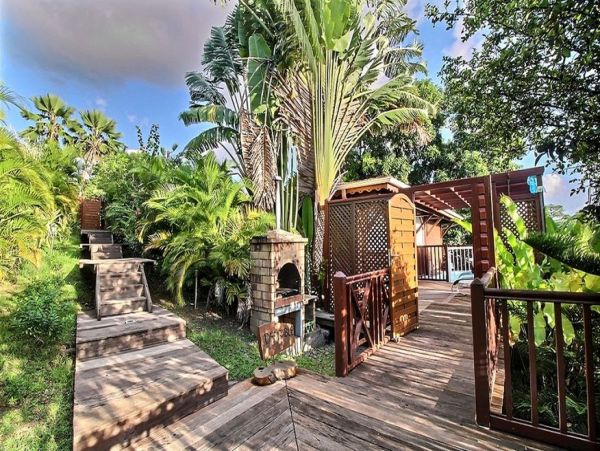 Guadeloupe Home 966144
