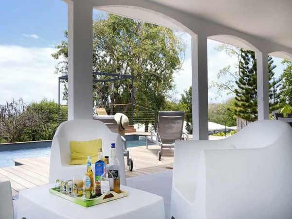 Guadeloupe Home 966145