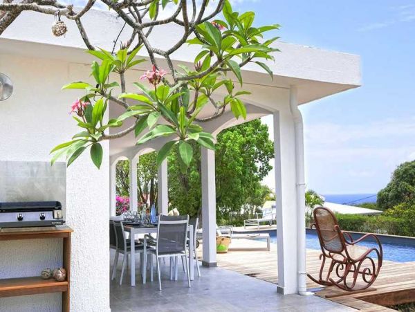Guadeloupe Home 966145