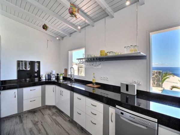 Guadeloupe Home 966146