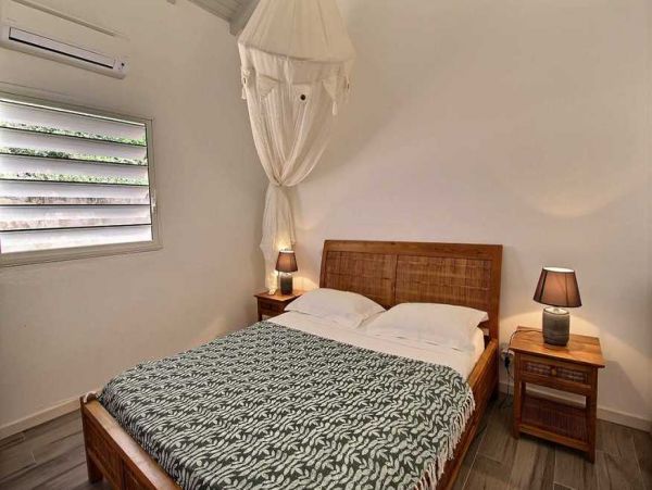 Guadeloupe Home 966146