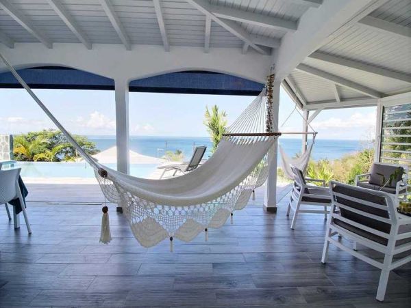 Guadeloupe Home 966146