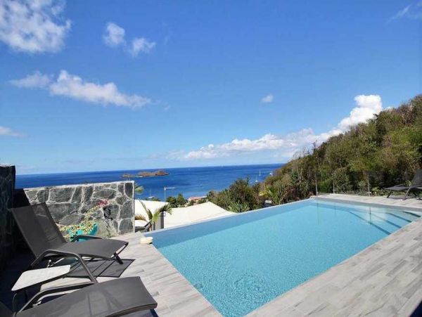 Guadeloupe Home 966146