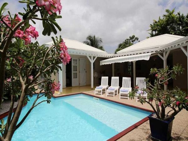 Guadeloupe Home 966147