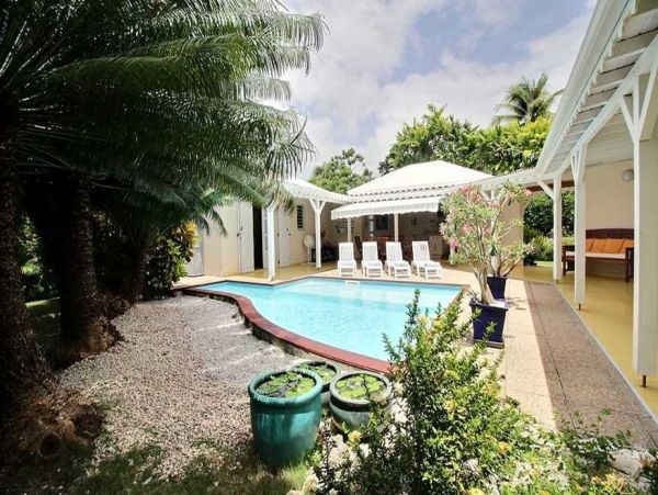 Guadeloupe Home 966147