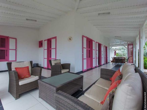 Guadeloupe Home 966148