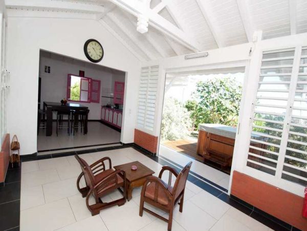 Guadeloupe Home 966148