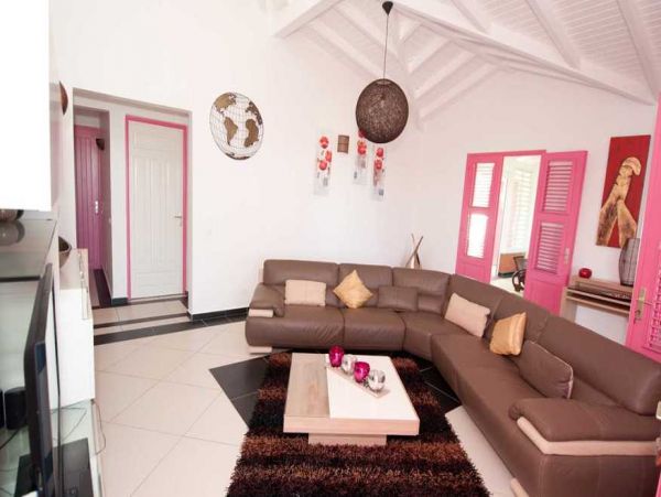 Guadeloupe Home 966148