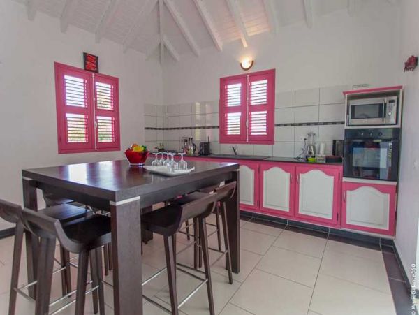 Guadeloupe Home 966148