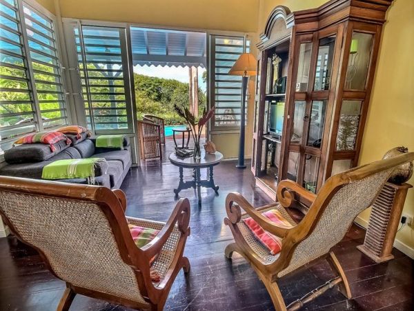 Guadeloupe Home 966149