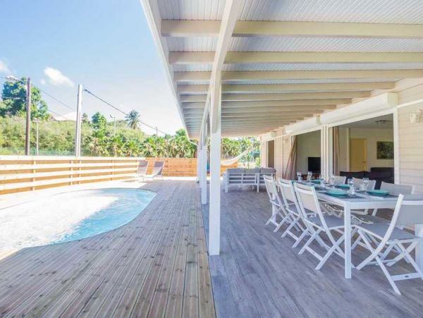 Guadeloupe Home 966150