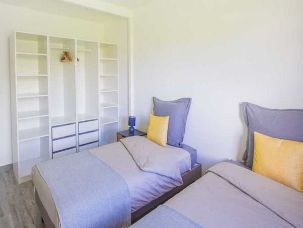 Guadeloupe Home 966150