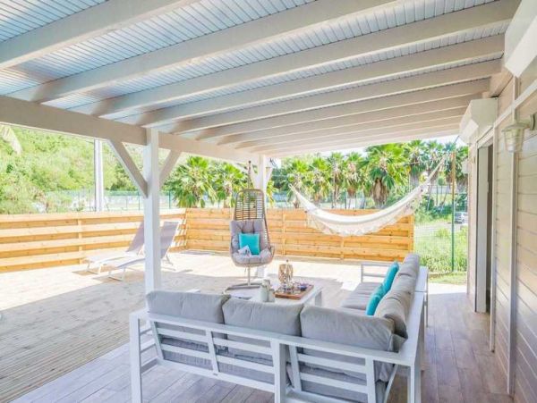 Guadeloupe Home 966150