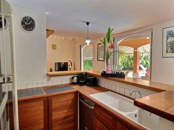 Guadeloupe Home 966151