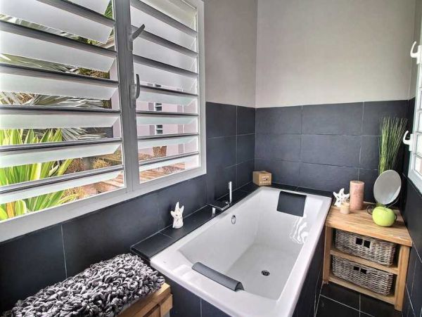 Guadeloupe Home 966152