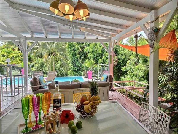 Guadeloupe Home 966153