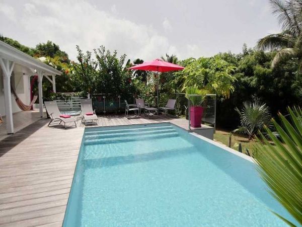 Guadeloupe Home 966153
