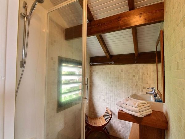 Guadeloupe Home 966154