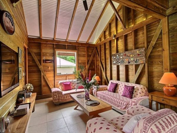 Guadeloupe Home 966154