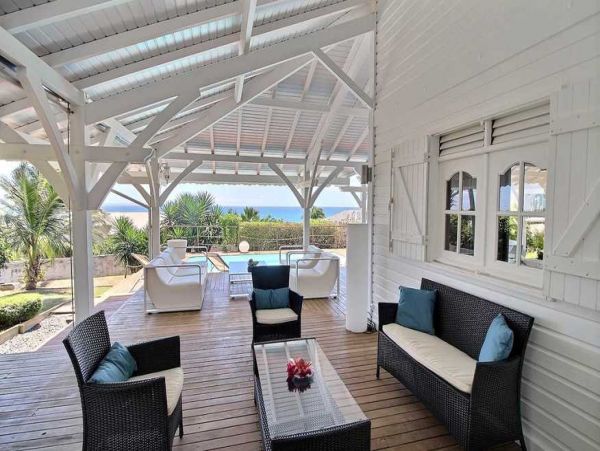 Guadeloupe Home 966155
