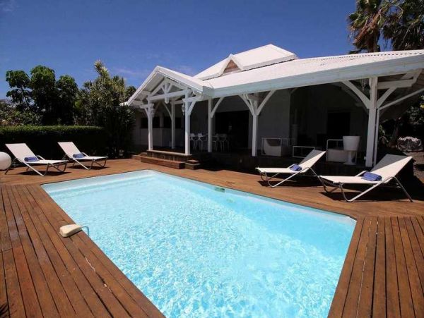 Guadeloupe Home 966155