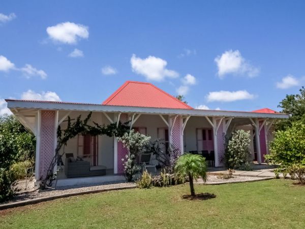 Guadeloupe Home 966156