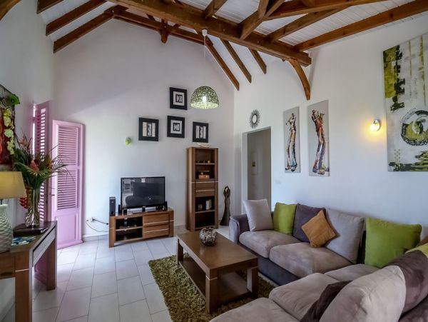 Guadeloupe Home 966156
