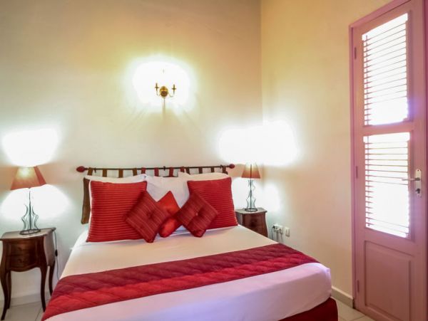 Guadeloupe Home 966156
