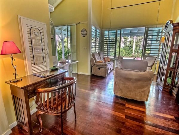 Guadeloupe Home 966157