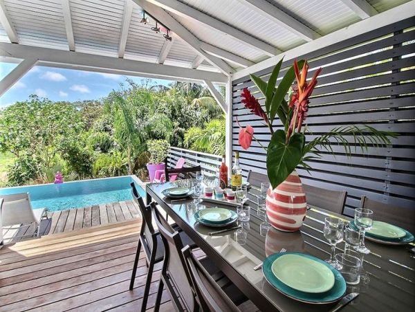 Guadeloupe Home 966158