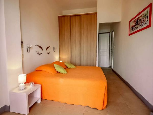 Guadeloupe Home 966160